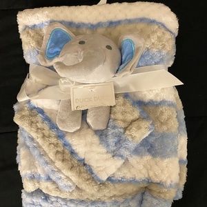 Brand new baby blanket